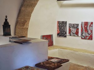 View on the Exhibition "Tales from an Old Fort Town" in the Mikveh of Etz Hayyim.